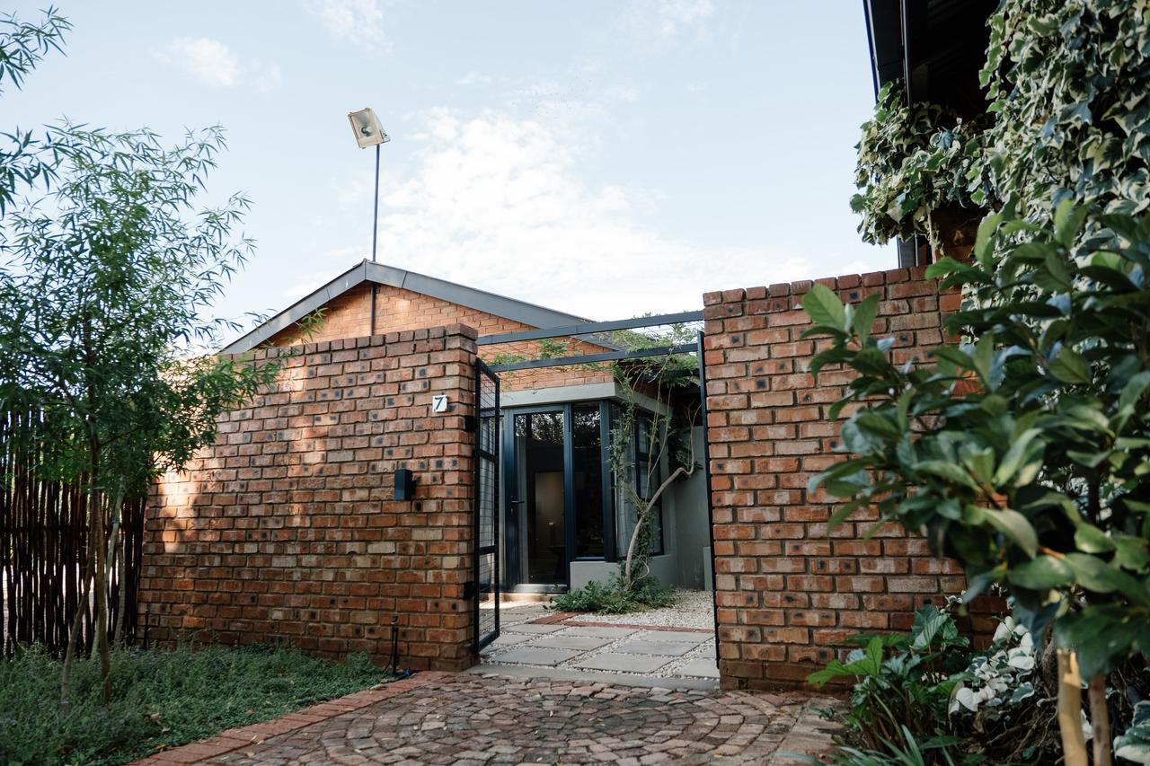Pepper Tree Venue & Guesthouse Bloemfontein Bagian luar foto