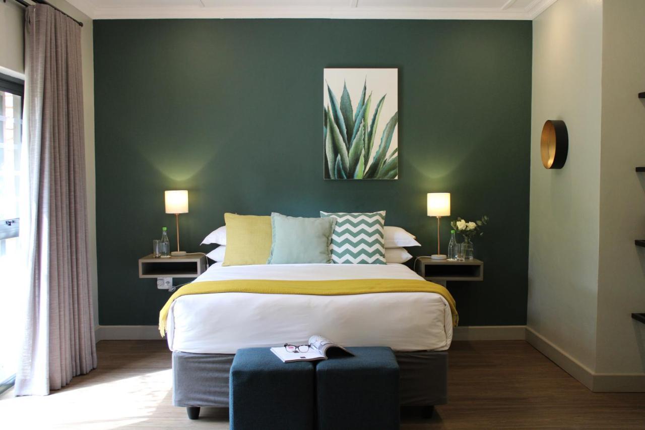 Pepper Tree Venue & Guesthouse Bloemfontein Bagian luar foto