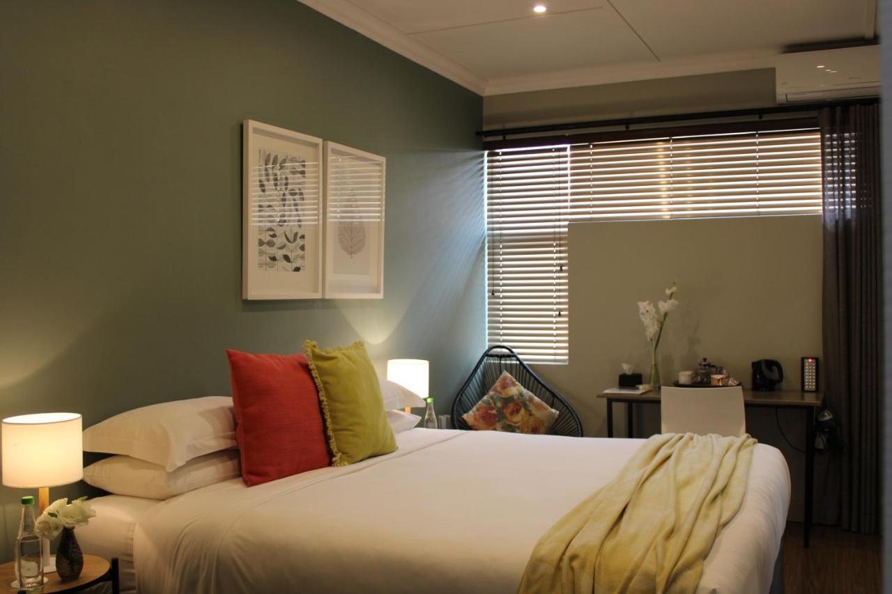 Pepper Tree Venue & Guesthouse Bloemfontein Bagian luar foto